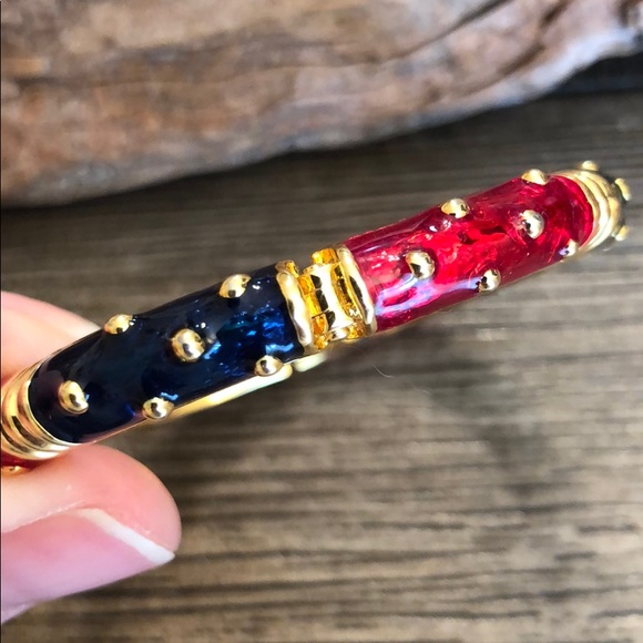 Vintage Goldtone Bracelet Red, Navy, Green Enamel - Picture 7 of 13